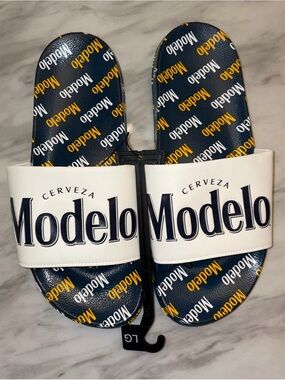 NWT Cerveza Modelo Men’s Slide Sandals Navy White Graphic Shoes Large Size 11